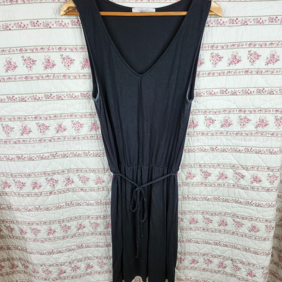 Fourteenth Place‎ Black Dress V-Neck Sleeveless Casual Dress Large - Picture 1 of 6